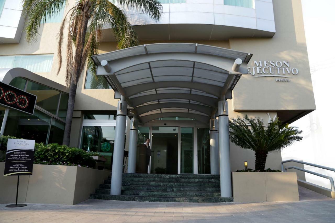 Meson Ejecutivo Guadalajara Minerva - Av Mexico Hotel Buitenkant foto
